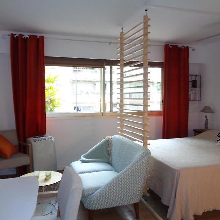 Sun Beach Juan-les-Pins Exteriör bild